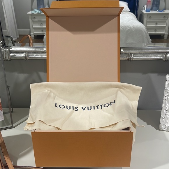 Louis Vuitton Croisette Handbag Blue Damien Azur - Picture 11 of 13